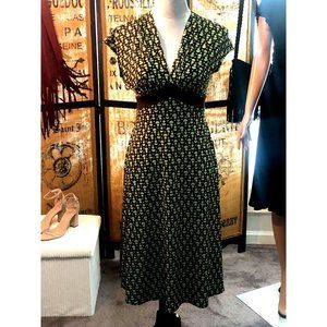 London Times Green and Brown Form Fitting Dress Size 6